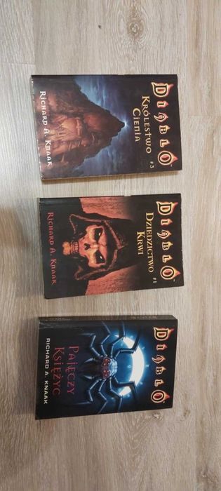 Diablo Książki - pierwsze powieści