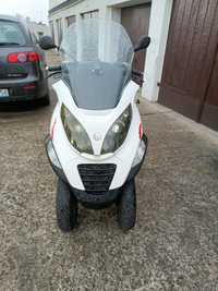 Skuter Piaggio MP3 kategoria b 125