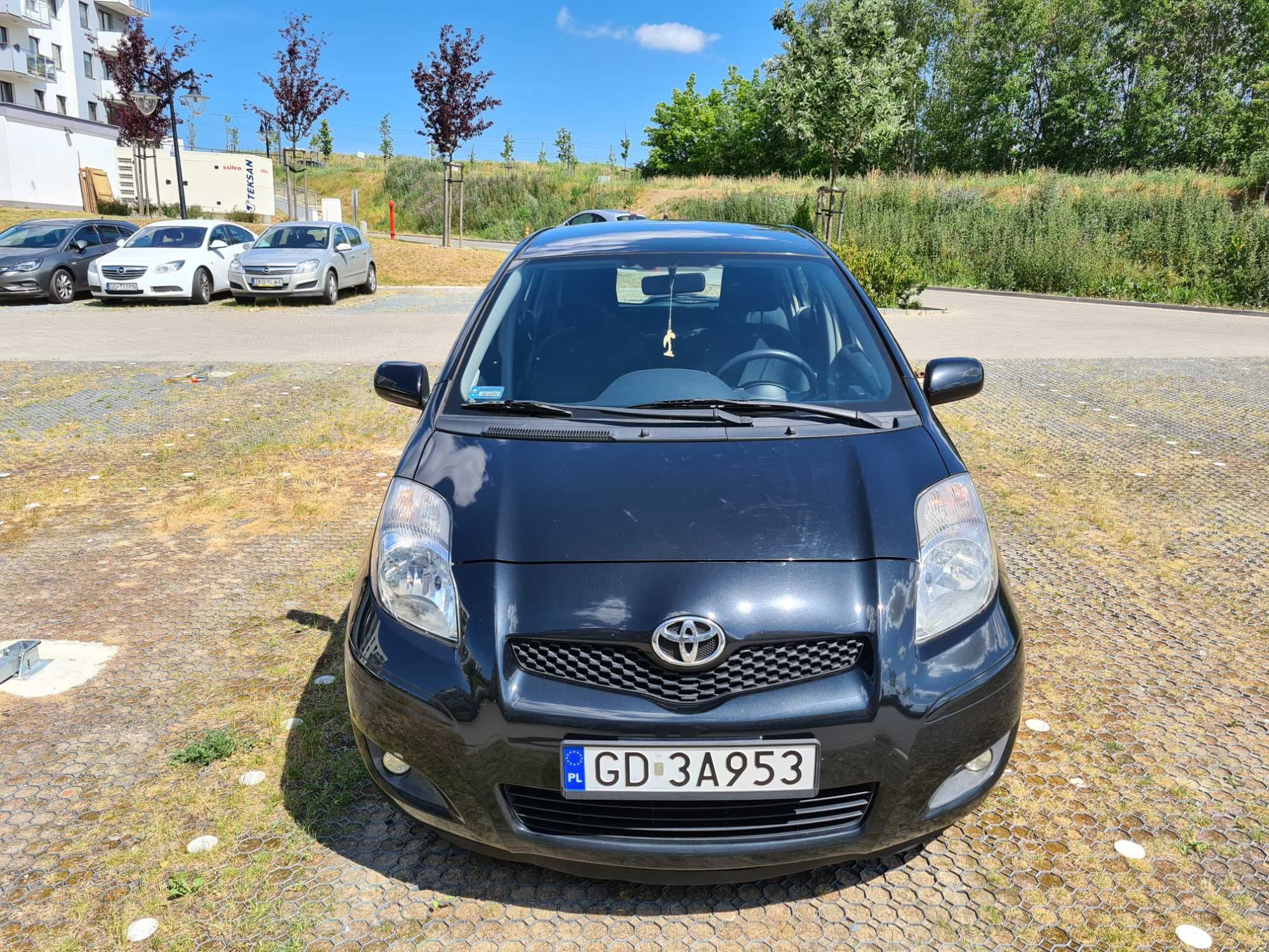 Toyota Yaris II, PL salon, stan bardzo dobry.