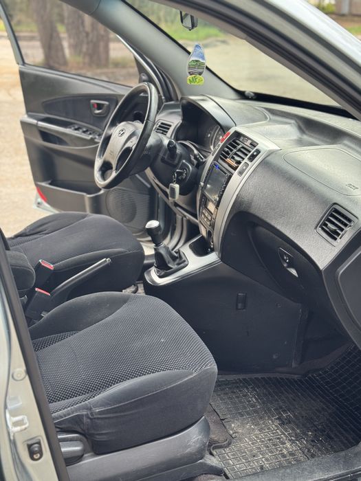 Продам Hyundai Tucson 2007 рік 2.0 газ/бензин 4x4 мехака