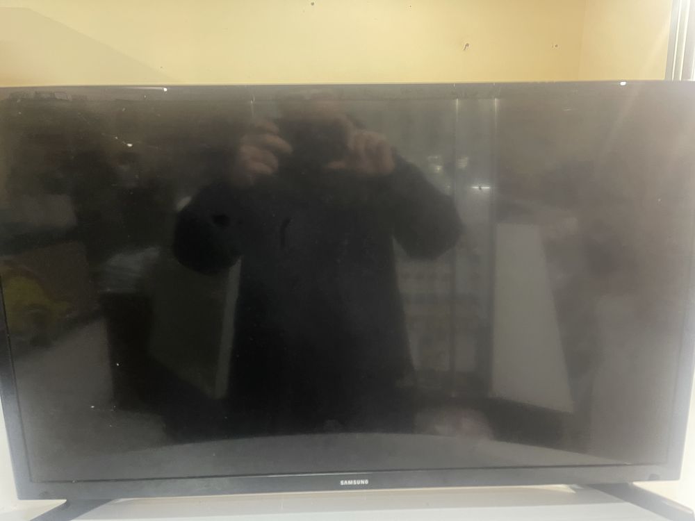 Ue32j4000 samsung