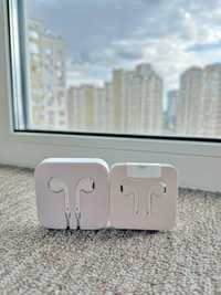 Навушники Apple EarPods with Lightning та 3.5 jack