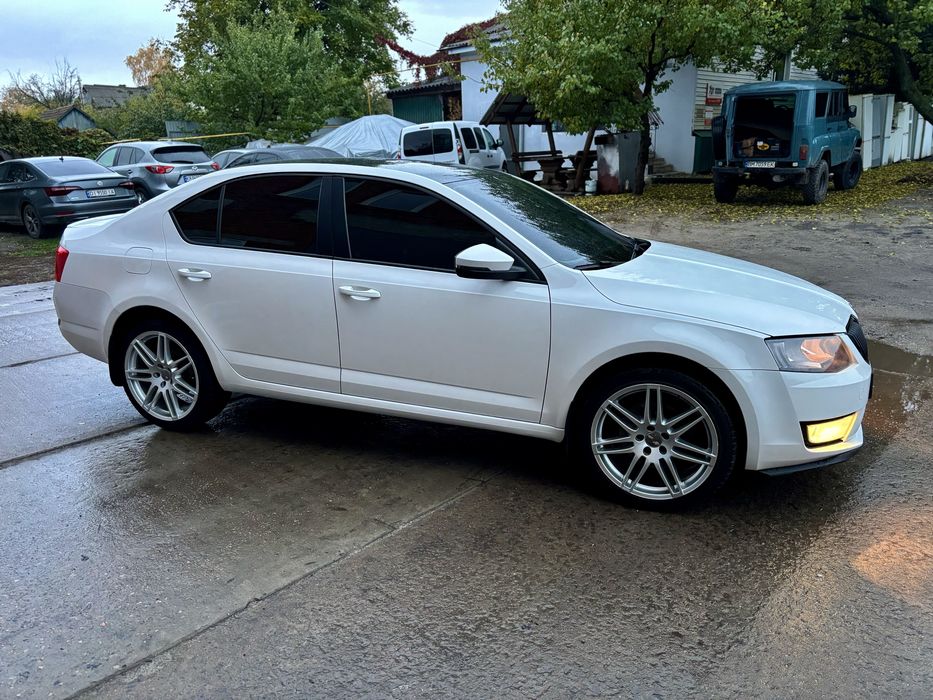Продвм Skoda Octavia A7 2013