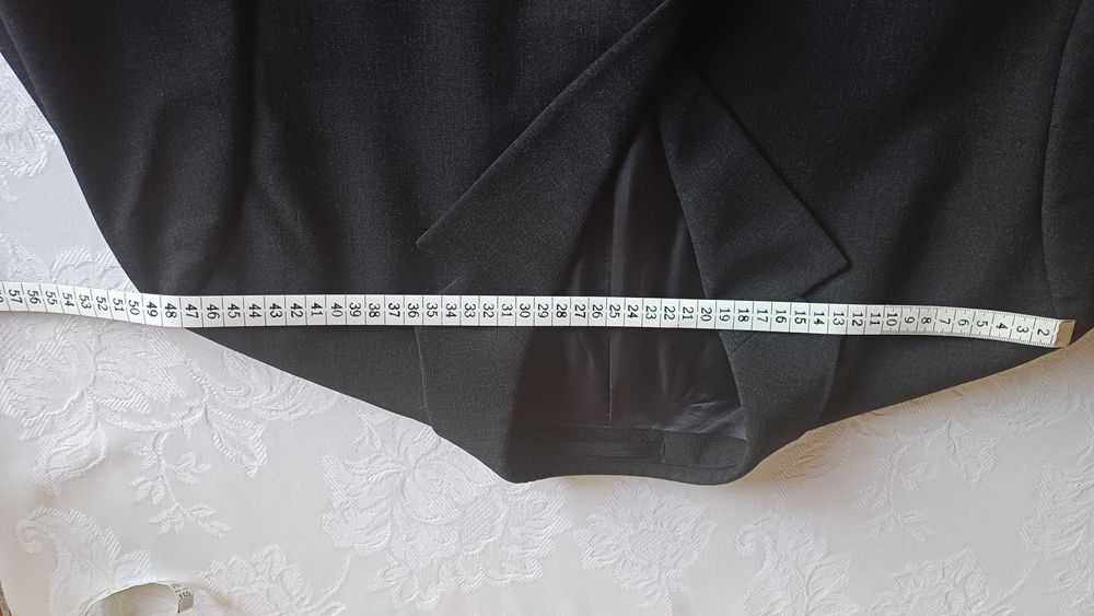 Klasyczna marynarka męska firmy Massimo Dutti, rozmiar 50/40
