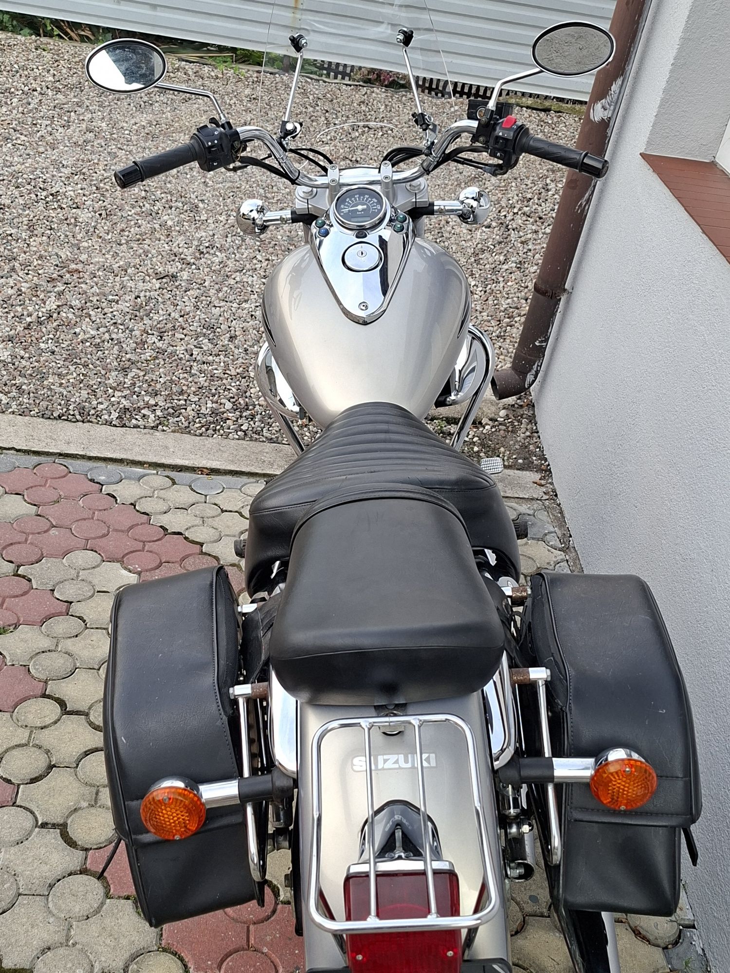 Suzuki Intruder 125 kat.B/A1 rok 2004 mały przebieg transport pod dom