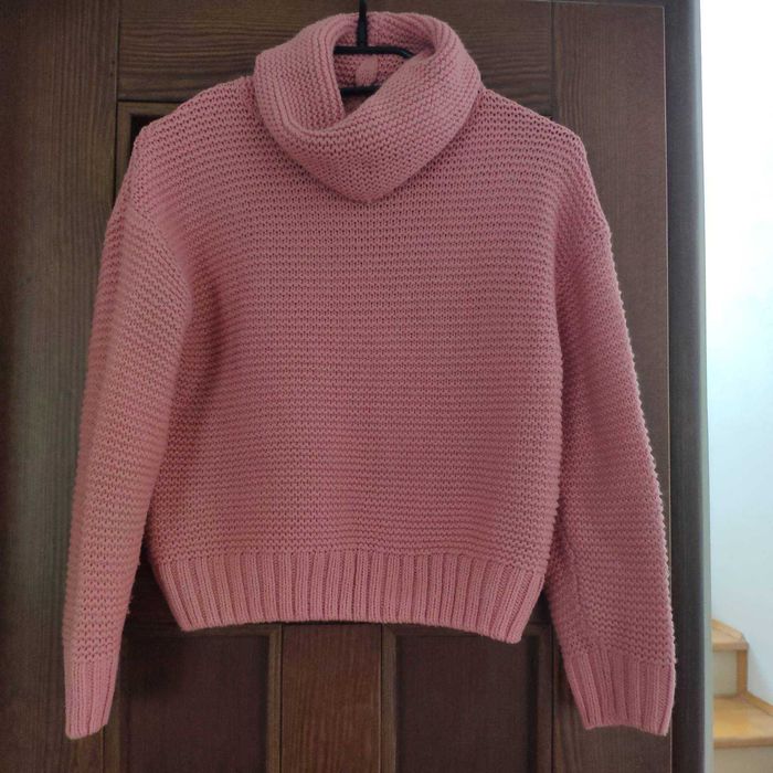 Golf sweter różowy Reserved 146