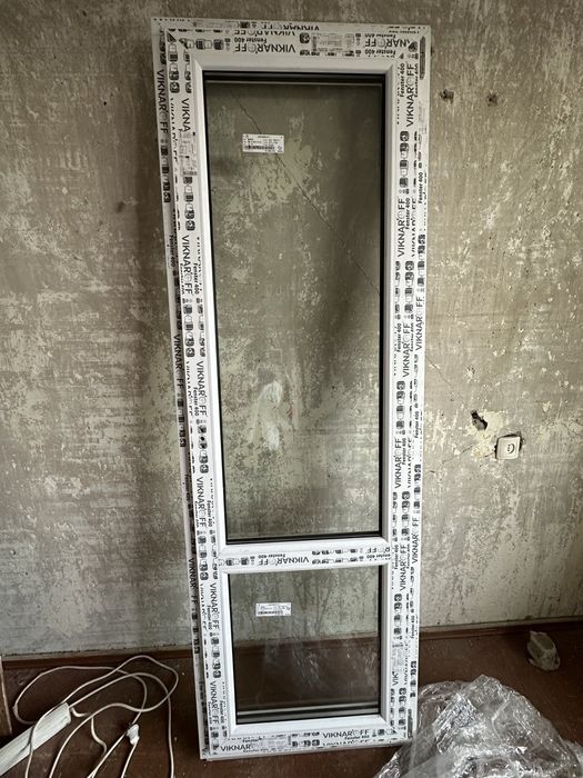 Продаються нові балконі двері