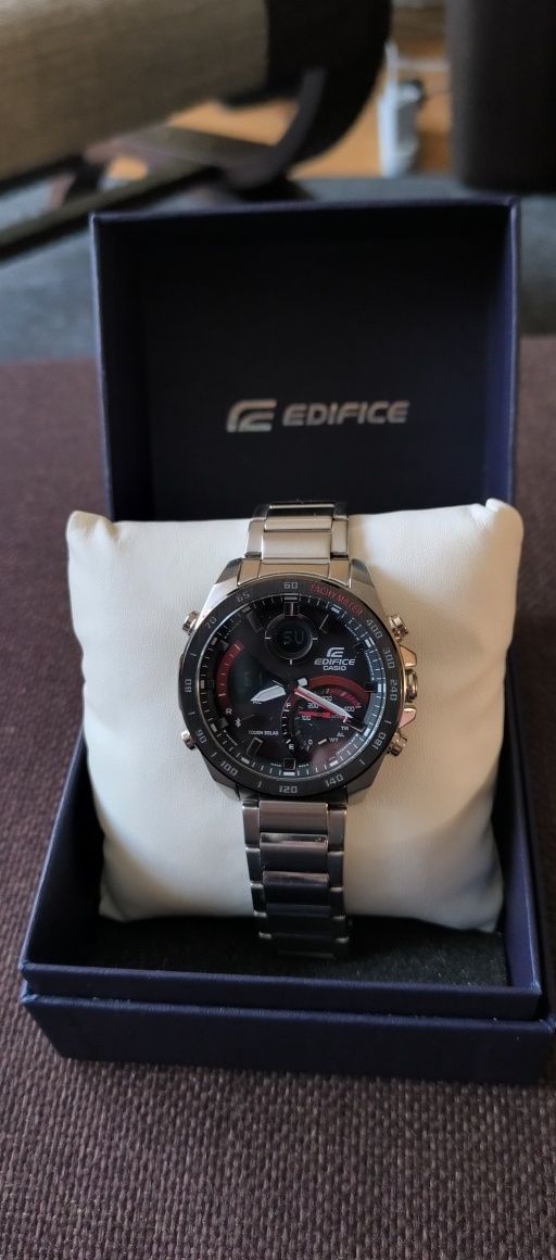 Zegarek Casio Edifice Solar