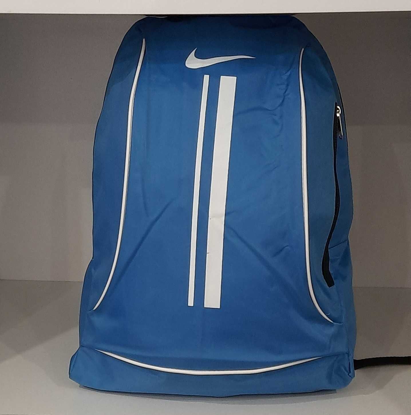 Спортивный городской рюкзак Nike. Новый.