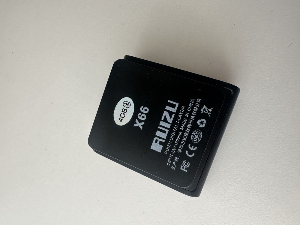 Odtwarzacz MP3 bluetooth jak iPod shuffle 4GB Ruizu x66