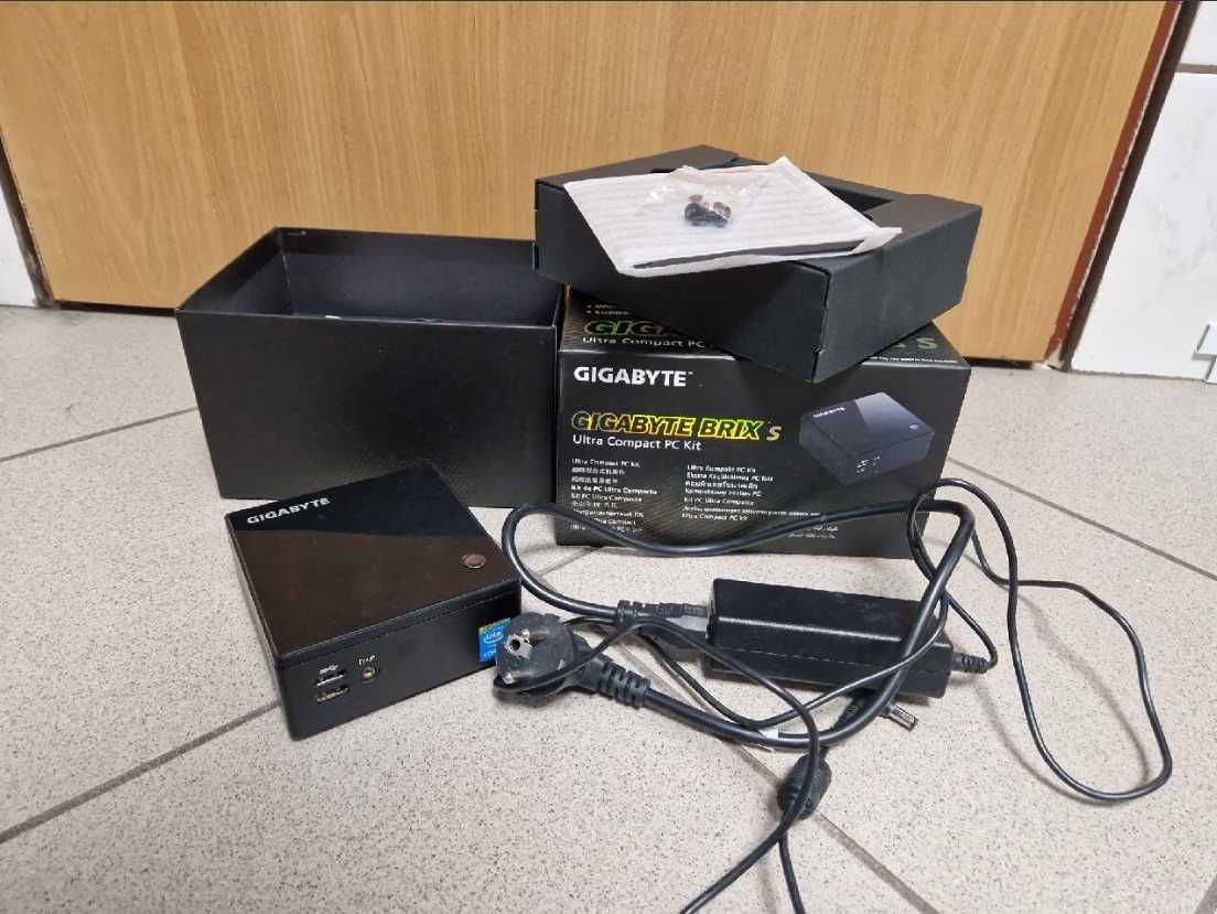 Mini PC Gigabyte Brix i3 5010u/8gb/240ssd/320hdd