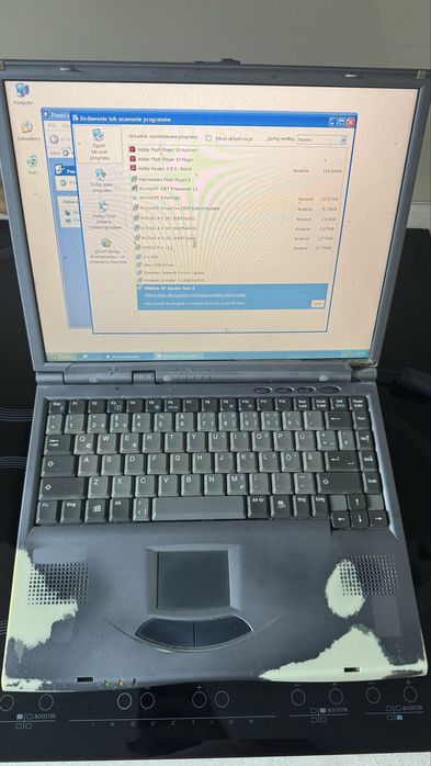 Laptop Hyrican D22ES Windows XP