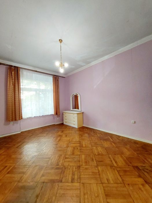 Продаж 2 кім. кв-ра, вул. Йосипа Сліпого