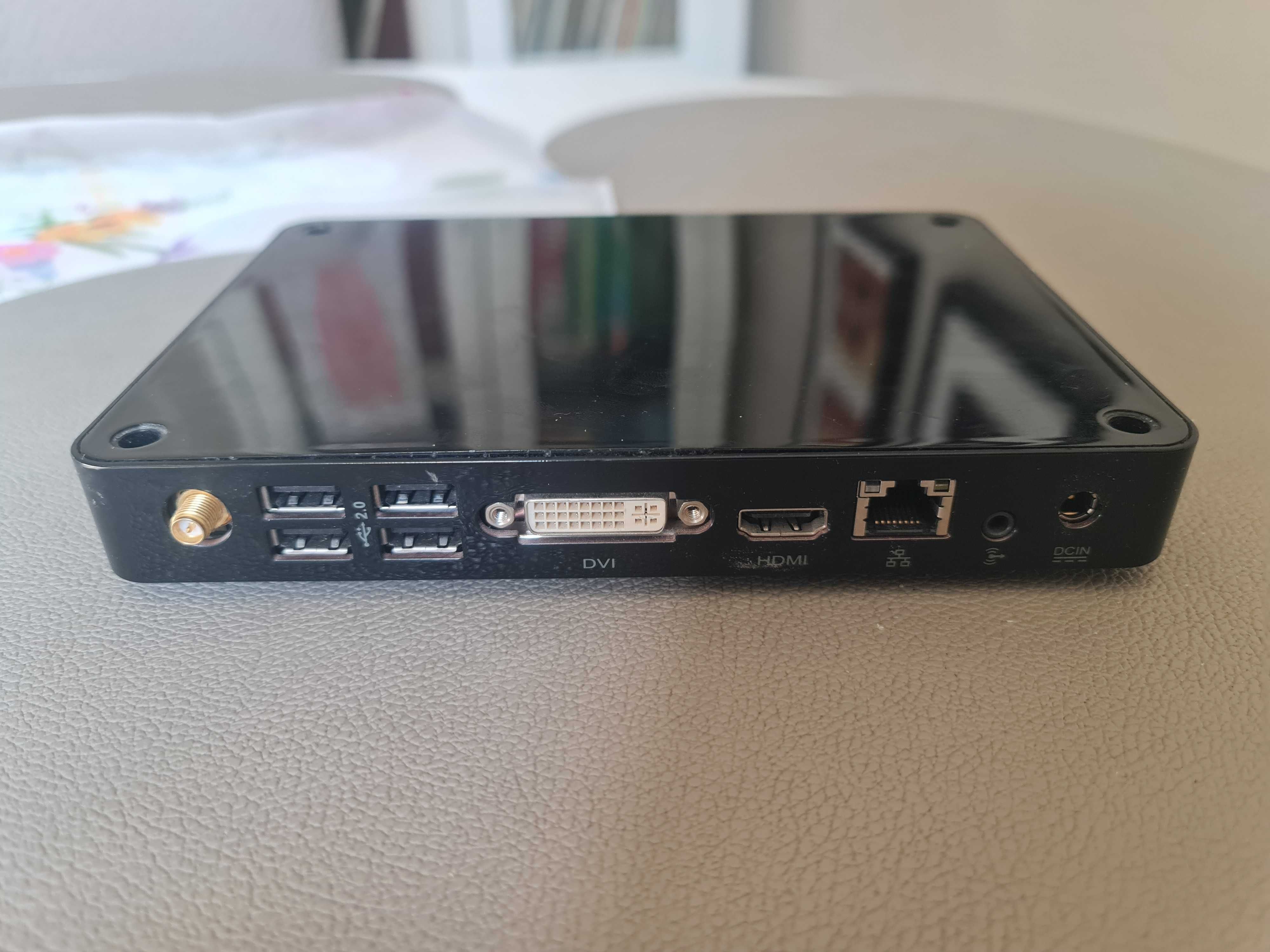 Mini komputer Foxconn Nettop nT-A3500|8GB|120GB SSD|Windows 10