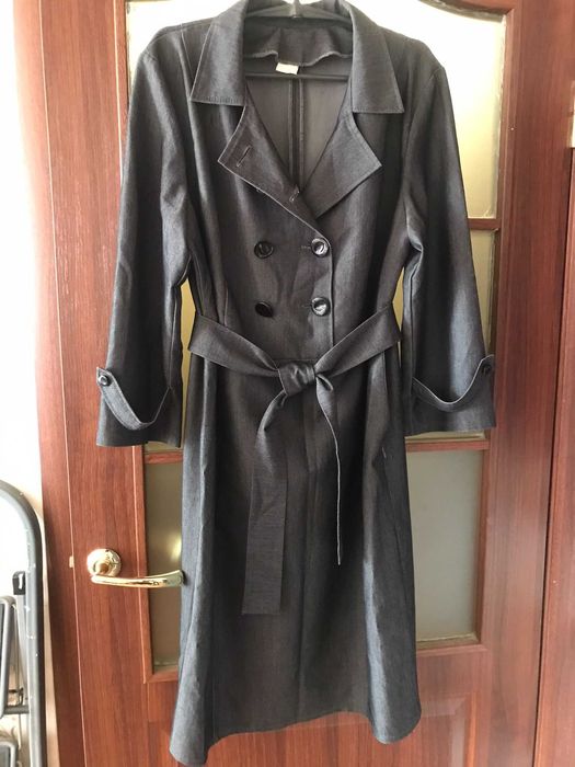 Офісна сукня темно-сірого кольору із поясом, 50-52 р.