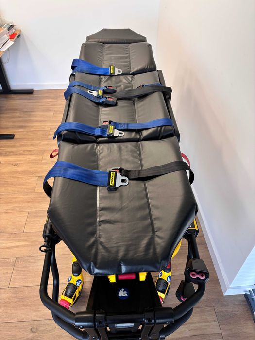 Stryker 6506 PowerPro XT , nosze do ambulansu