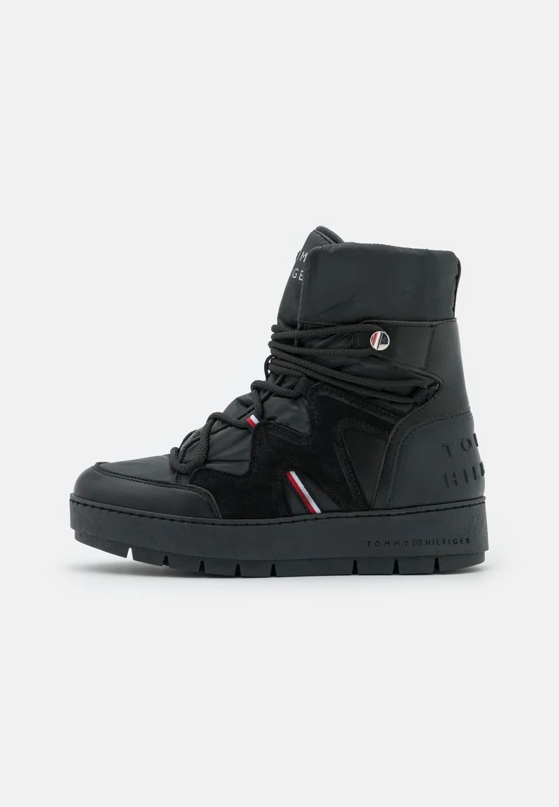 Tommy Hilfiger 42 Botki Sznurowane R1579