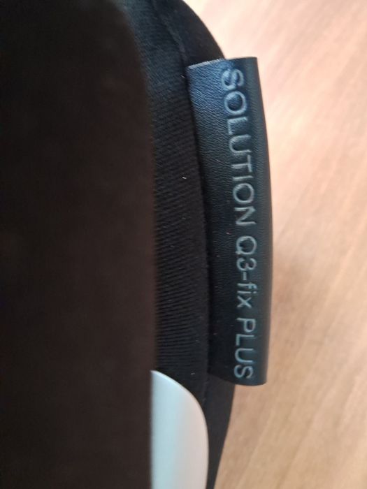 Детское чёрное автокресло модель – Сybex solution Q-3 Fix, (15-50кг).