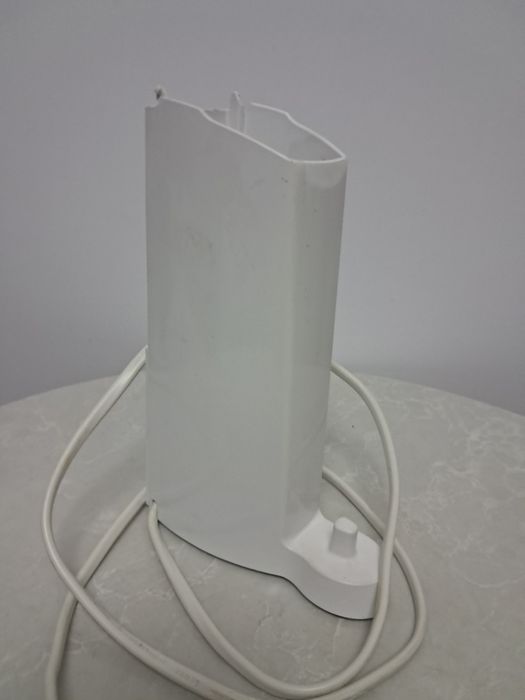 Зубная щетка Oral B зарядное устройство