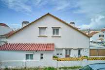 Moradia - 6 frações - Centro da Costa de Caparica