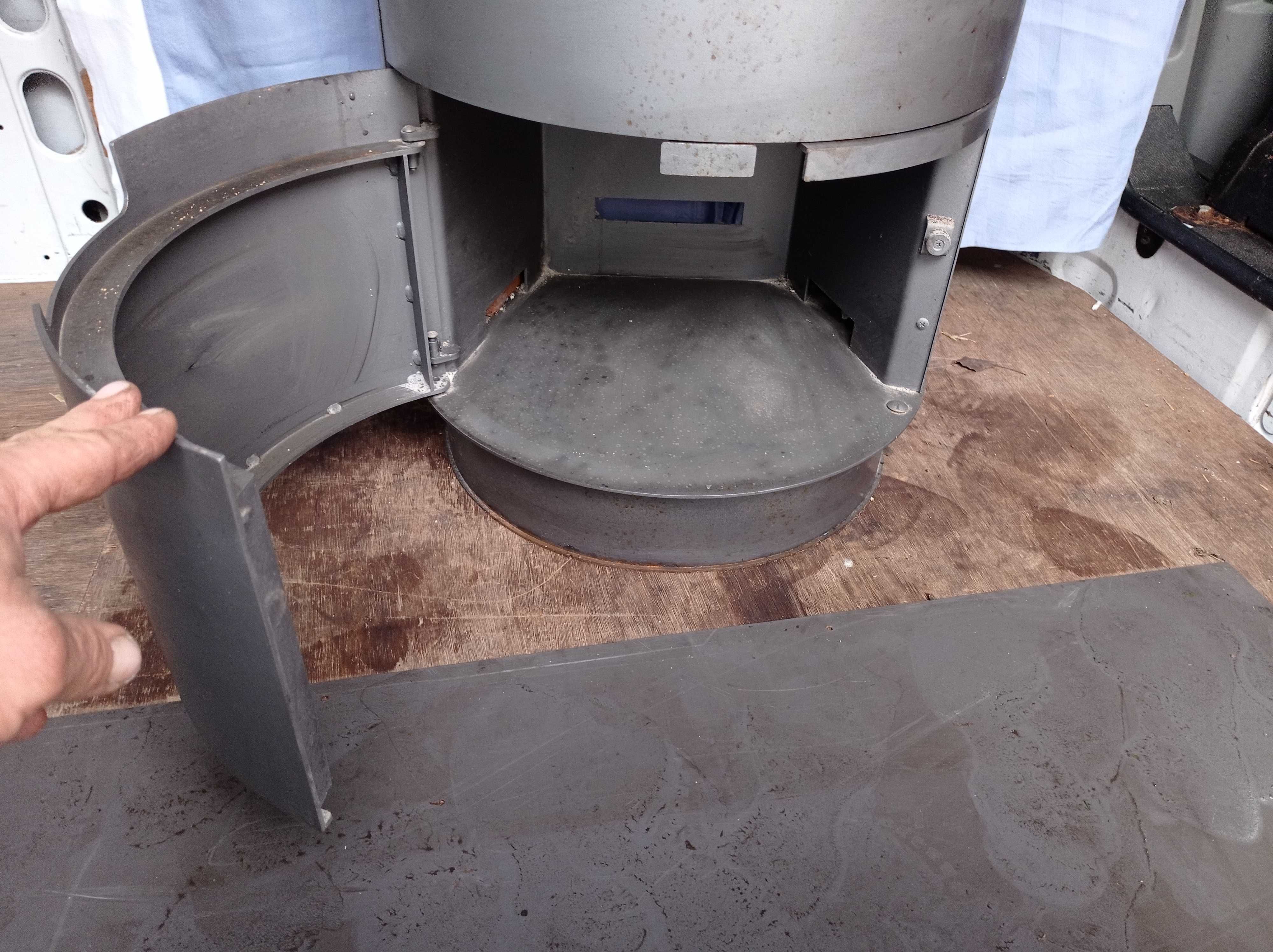 Kominek piecyk koza Sevilla 7,5kW