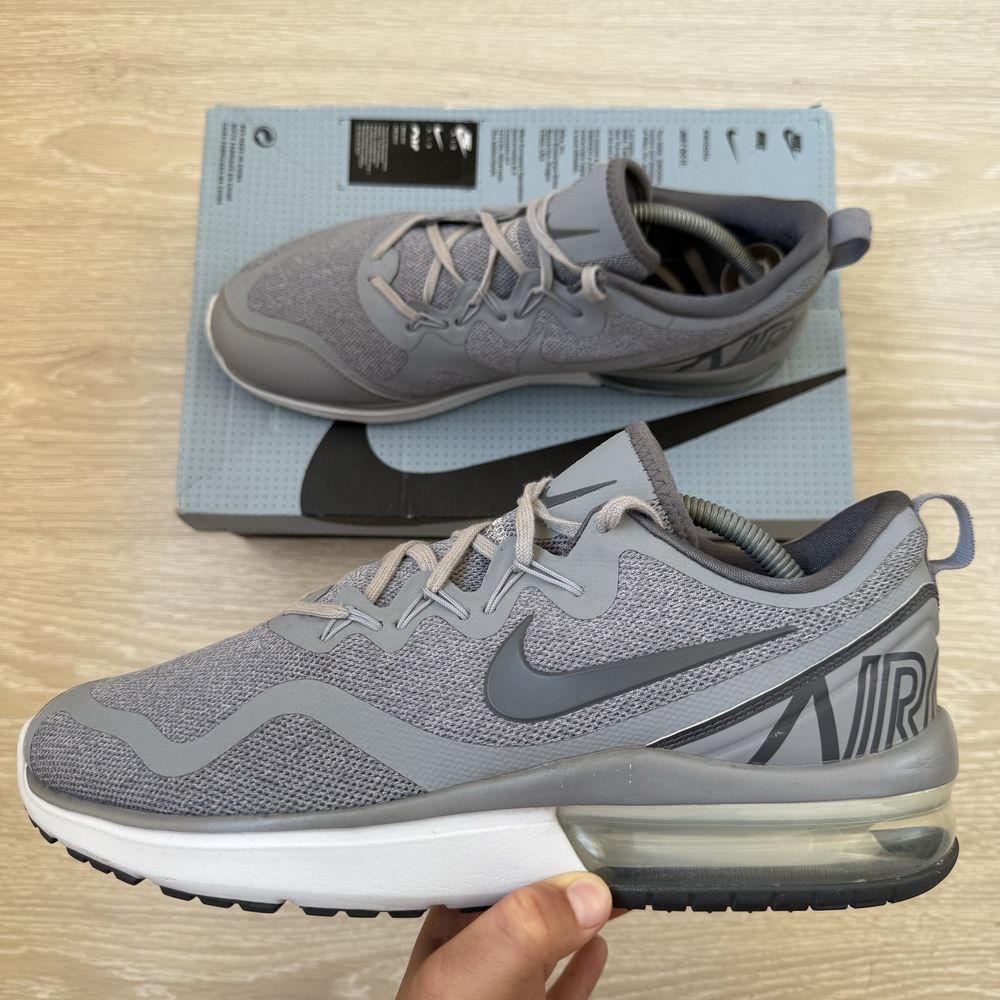 Кроссовки Nike оригинал размер 45 (29 см)