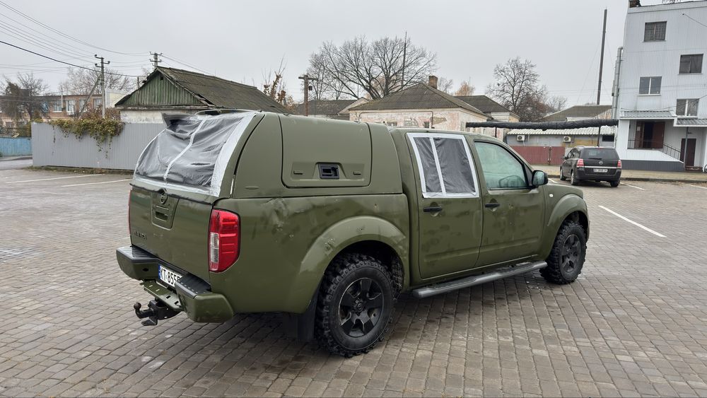 Продаи Nissan Navara 2.5 дизель