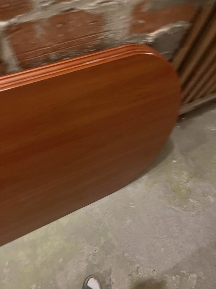 Stół jadalny rozkladany