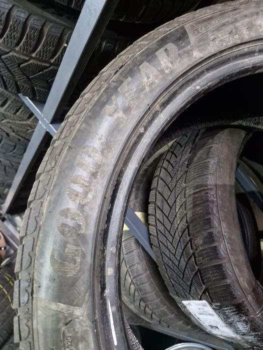 Шина гума 245 45 19 нокіан гудієр