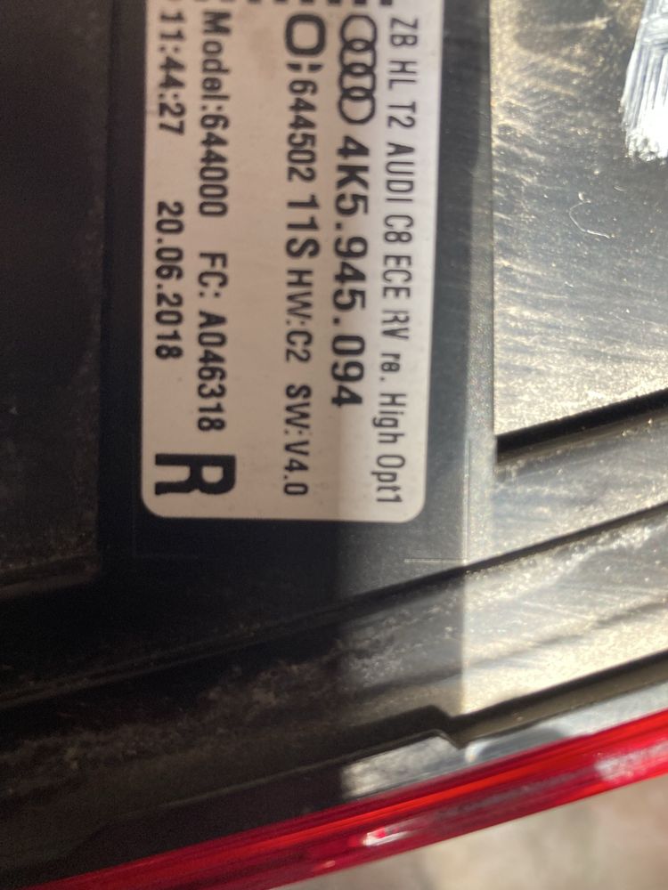 Audi A6 C8 lampa tylnia prawa kombi w klapę