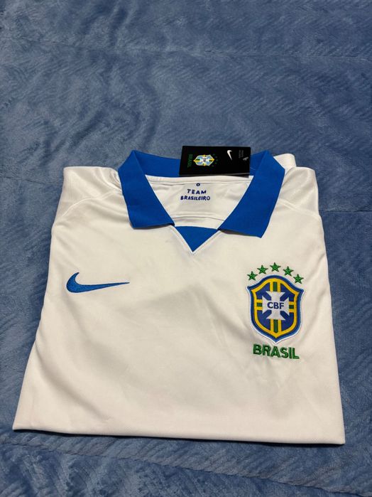 Camisola do Brasil branca