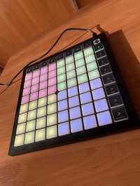 Novation Launchpad X (Миди-контроллер)