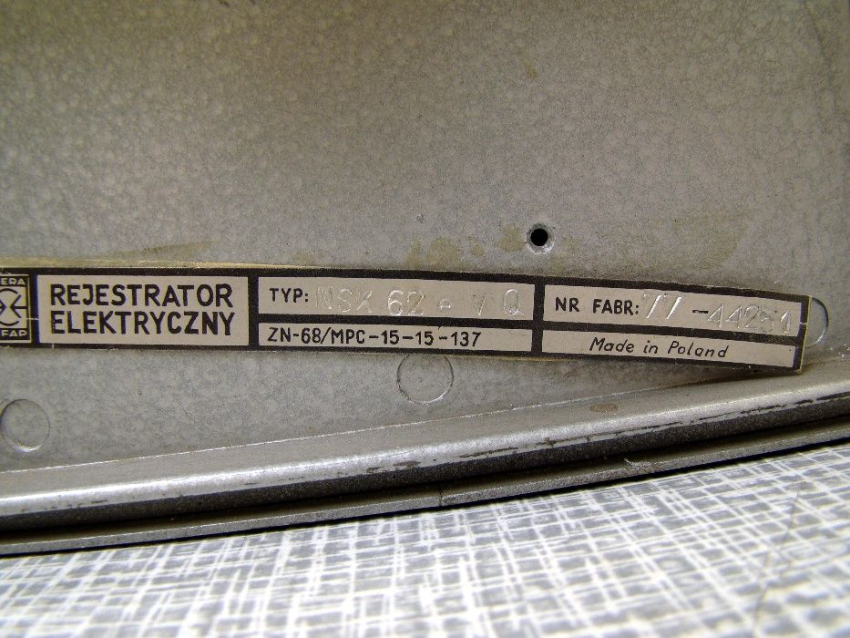 stary rejestrator temperatury prl