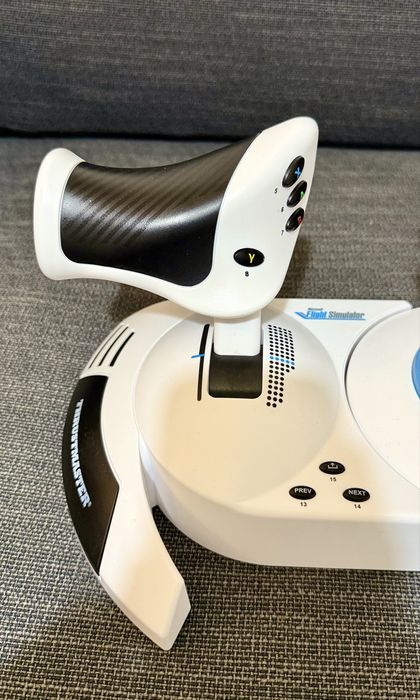 Joystick T.flight Hotas One