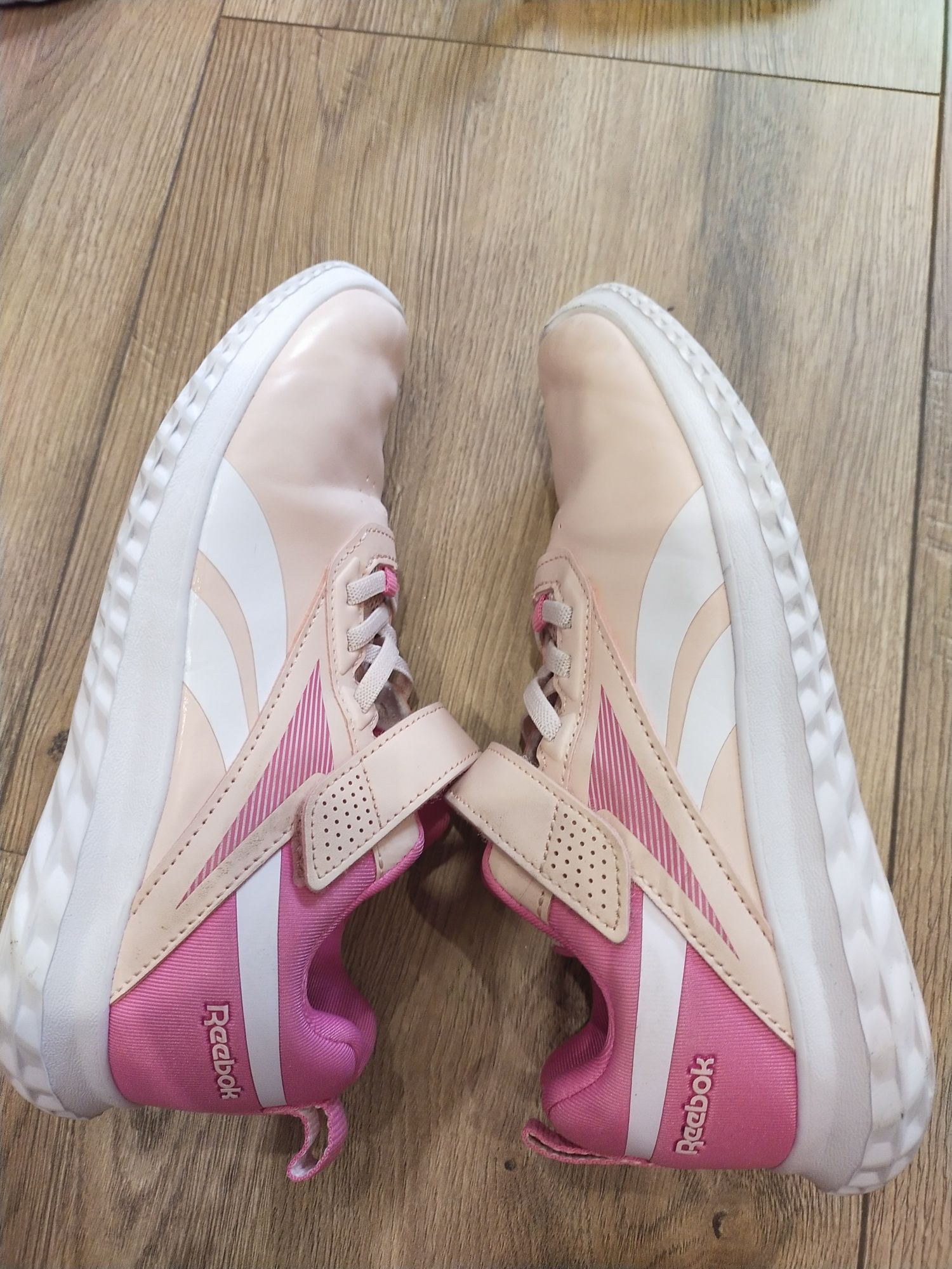 Reebok Rush Runner 34 buty dziewczęce