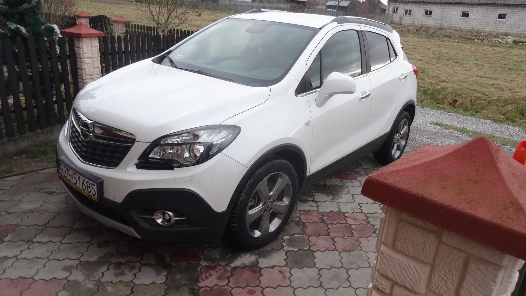 Sprzedam Opel Mokka full opcja naped 4x4 , nowa dwumasa