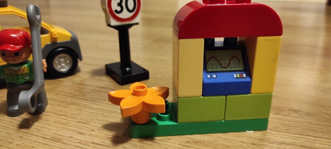 LEGO Duplo pomoc drogowa