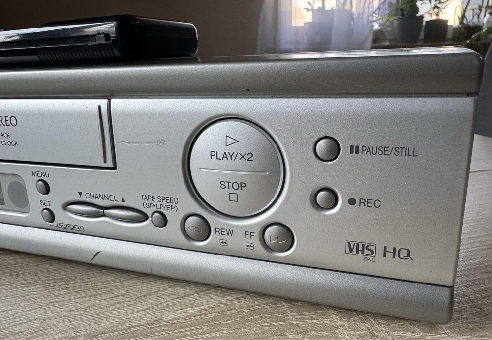 SHARP VC-FH300 #Magnetowid VHS #6HD #Hi-Fi Stereo #S-VHS Play #Pilot