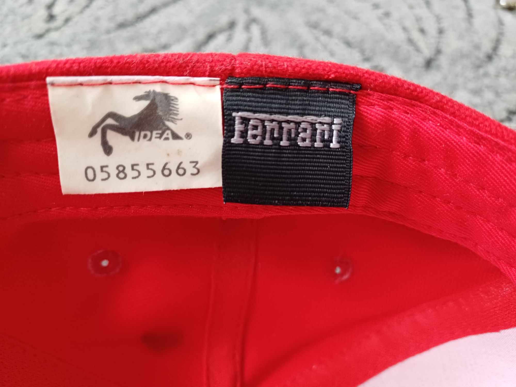Czapka z daszkiem Ferrari official licensed product 1999 rok UNIKAT