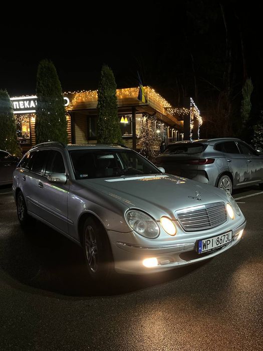 Мерседес 211 гарна коплектація