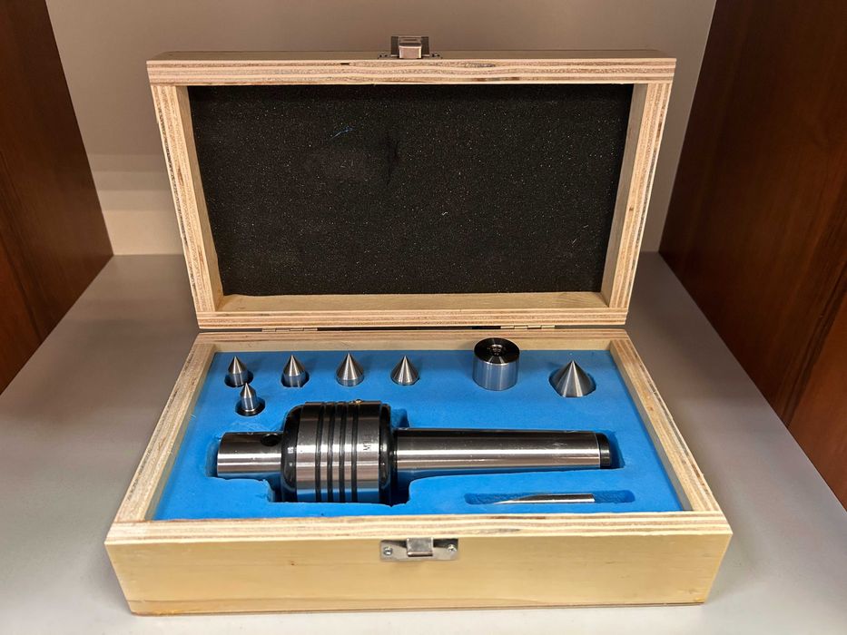 Kieł obrotowy z końcówkami wymiennymi MT 4