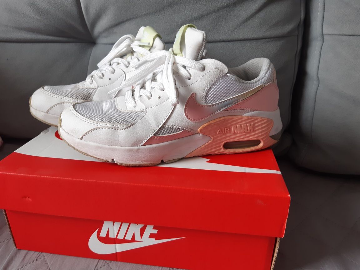 Nike air max excee