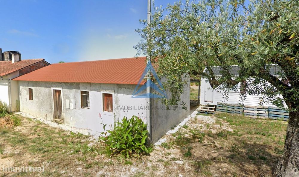 Moradia Para Reconstruir - Pombal