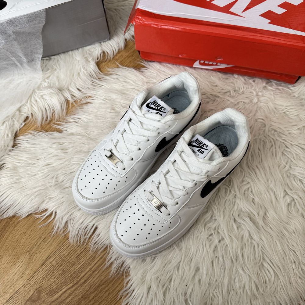 Кросівки Nike Air Force 1