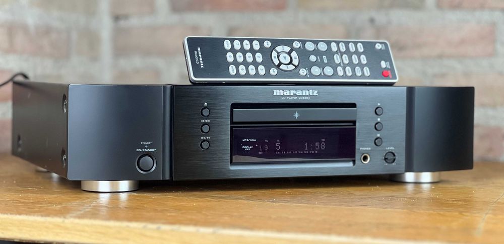 Odtwarzacz CD Marantz CD5004 czarny
