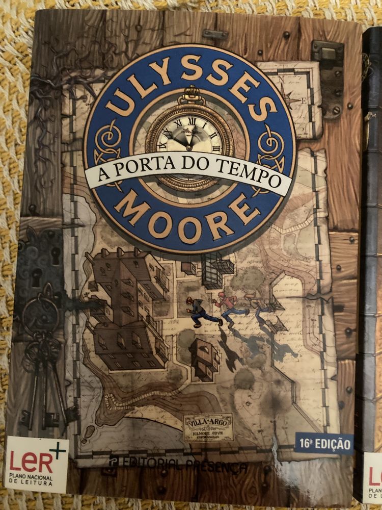 Ulysses Moore . A porta do tempo e em busca do mapa desaparecido