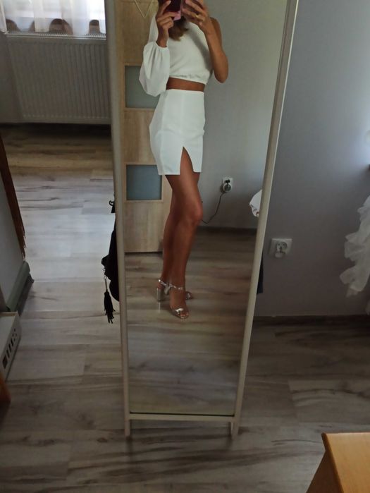 Komplet spódniczka rozcięcie mini top asymetryczny jedno ramię XS