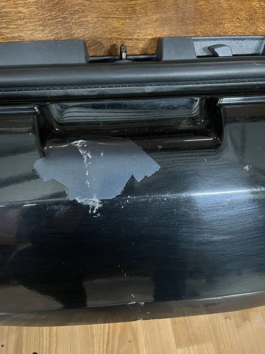 Борт, задня кришка ляди Пежо 3008 2011 року KTVD