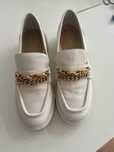 Mokasyny loafersy Guess