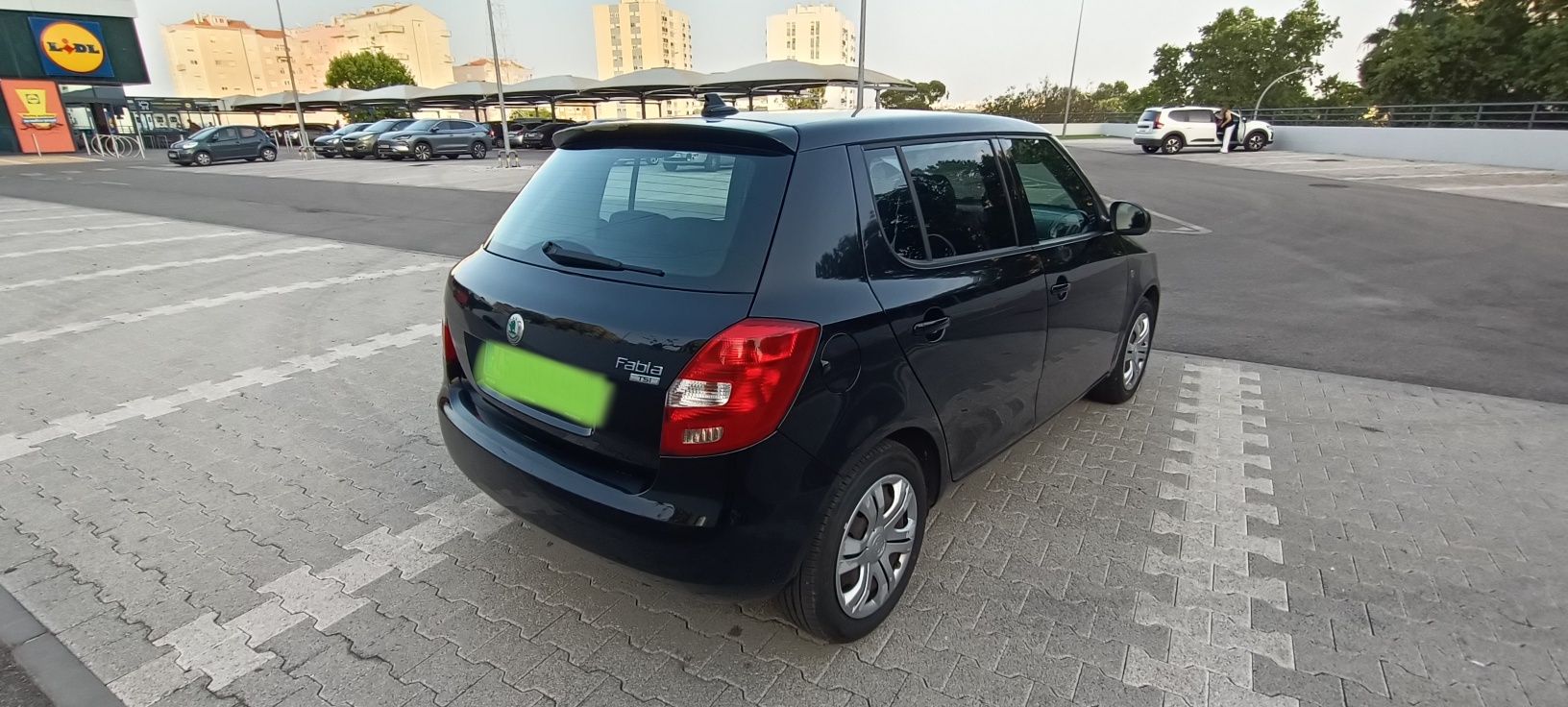 Vende-se Skoda Fabia 1.2 TSI 2010